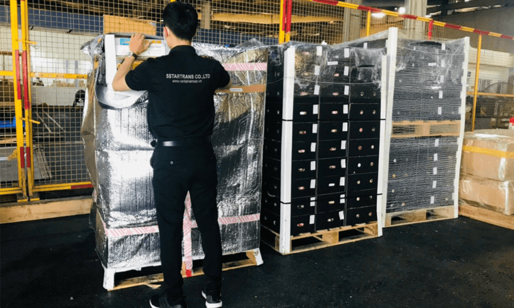 Dịch vụ khai báo hải quan Pin Lithium Nhập Khẩu
