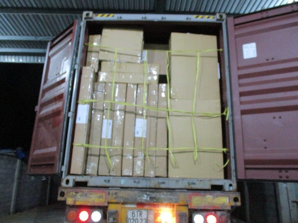 Dịch Vụ Hải Quan Nhập Khẩu Dây Sạc Điện Thoại