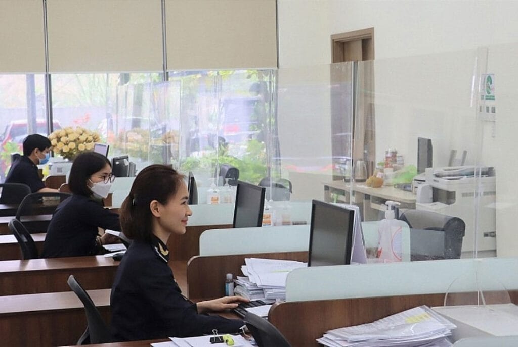 LÀM THẾ NÀO ĐỂ KHAI BÁO HẢI QUAN TIẾT KIỆM CHI PHÍ CHO DOANH NGHIỆP VỪA VÀ NHỎ? 4 Khai báo hải quan tiết kiệm chi phí 1