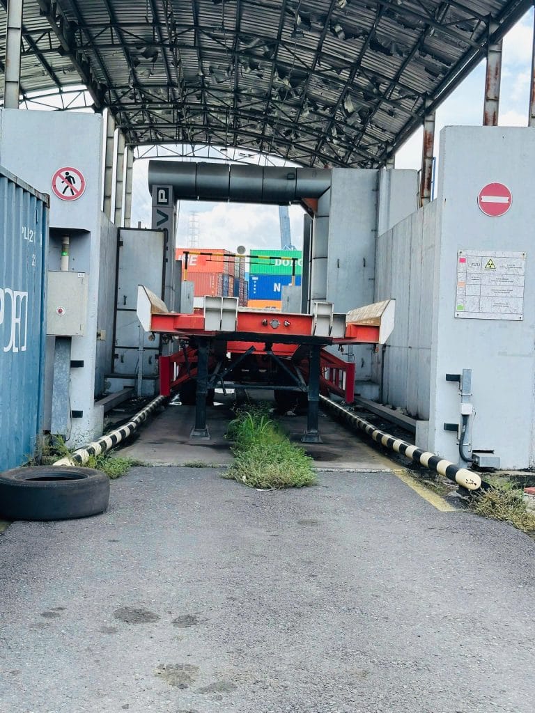Soi Chiếu Container, Nỗi Ám Ảnh Của Doanh Nghiệp Và Những Điều Cần Lưu Ý ? Phát Sinh Có Thể Xảy Ra Là Gì ? 2 Soi chiếu container