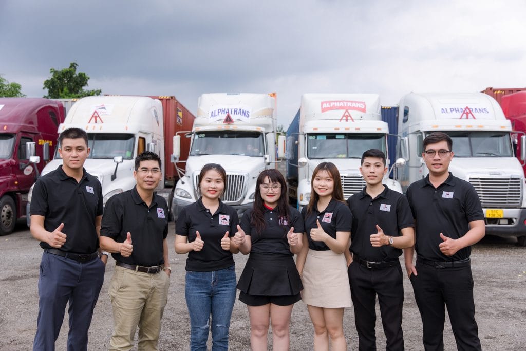 Dịch Vụ Vận Tải Hàng Hóa Nội Địa Toàn Quốc | Báo Giá 2026 1 Bãi xe vận tải hàng hoá nội địa toàn quốc của 5Startrans tại Củ Chi