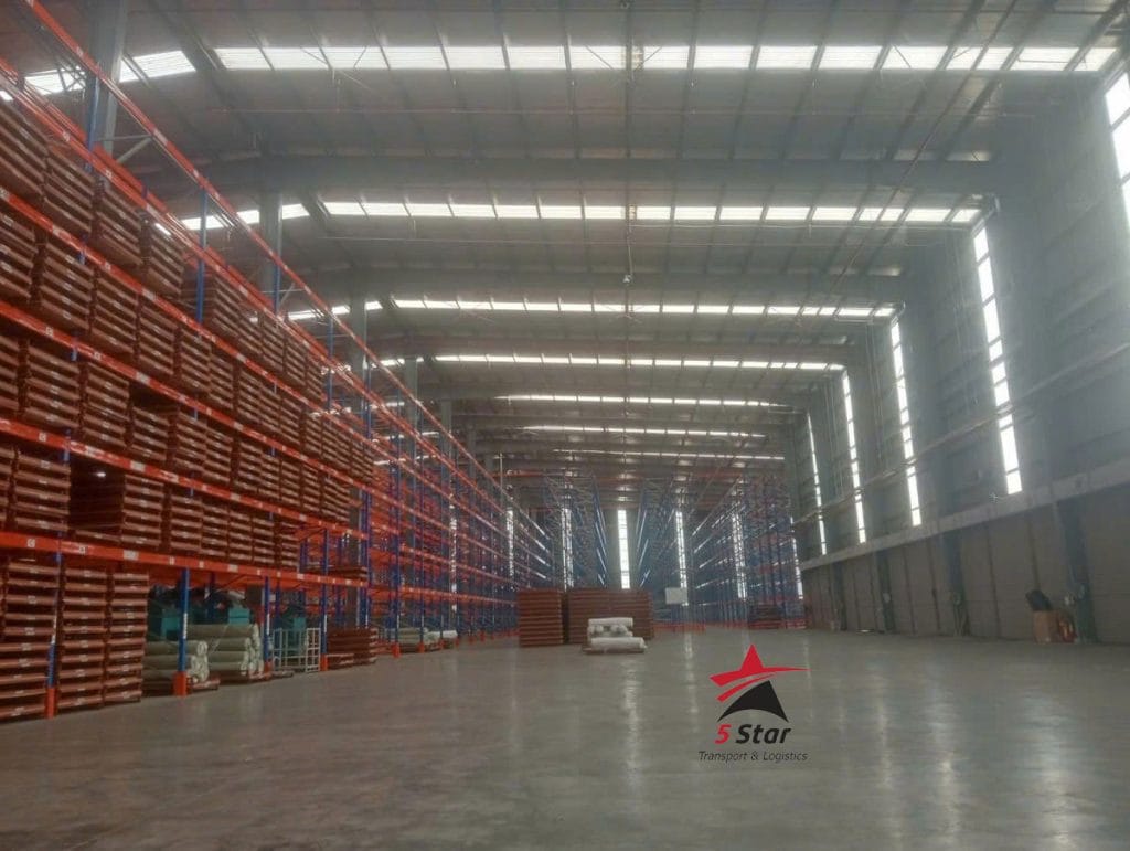 Kho Và Phân Phối Hàng Hóa B2B: Từ Cảng, Nhà Máy Đến Đại Lý 2 Dịch vụ kho và phân phối hàng hoá