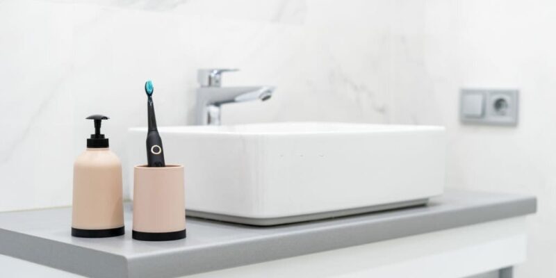 #1 Thủ Tục Hải Quan Bàn Chải Đánh Răng – Tăm Nước Bằng Điện