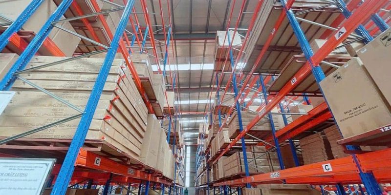 Thuê Kho Theo Pallet Hay M²? Cách Chọn Và Các Khoản Chi Phí Cần Hỏi
